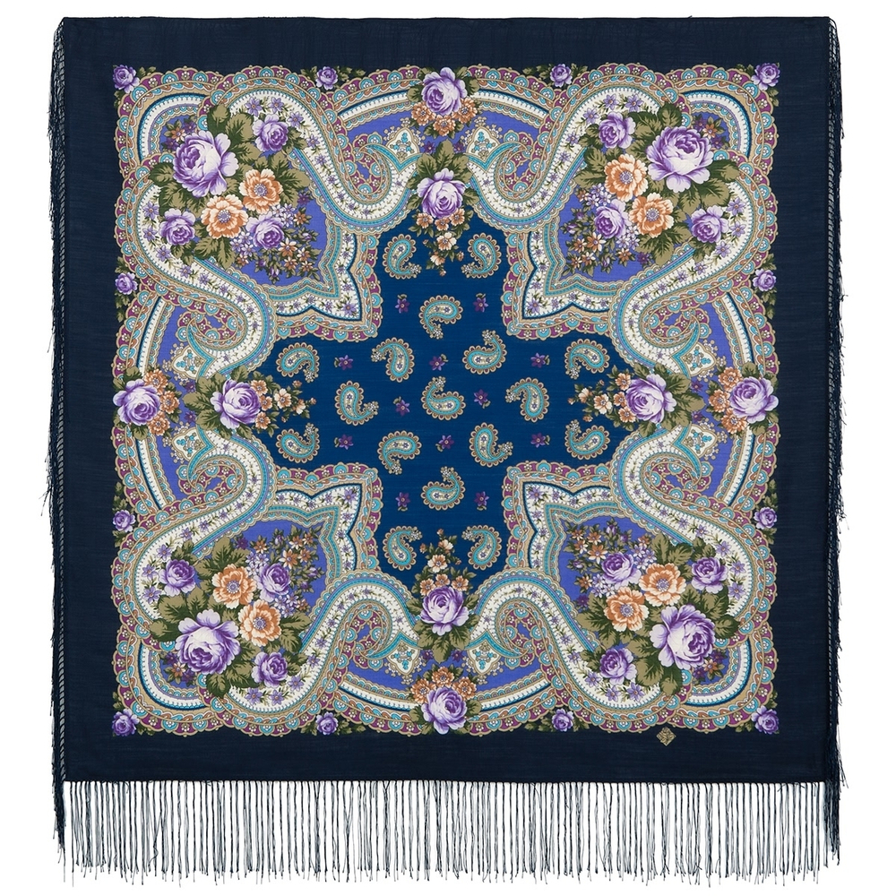 Платок шерстяной с шелковой бахромой