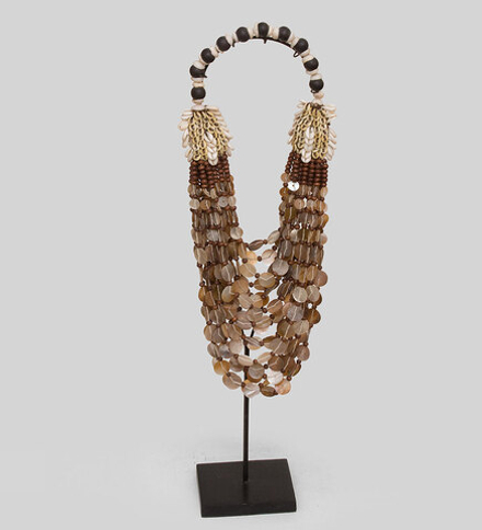 27-023 Ожерелье аборигена (Папуа)