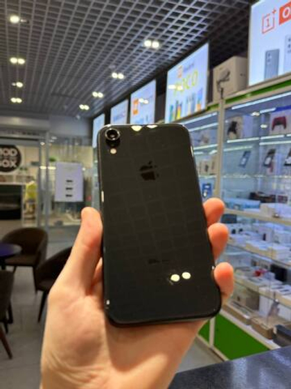 Apple iPhone XR 64Gb Black Б/У