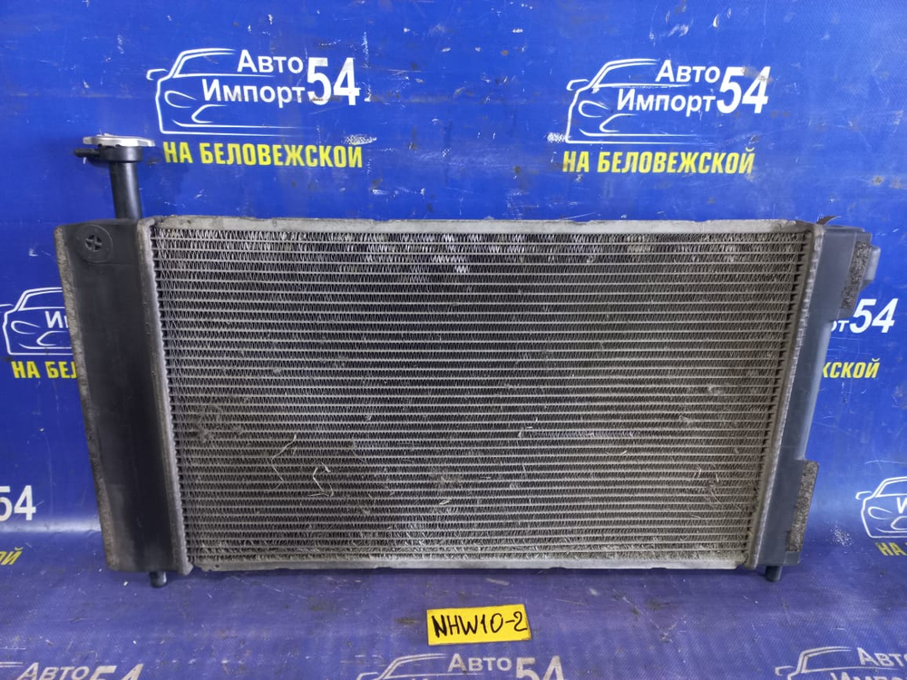 Радиатор двигателя TOYOTA PRIUS 1998