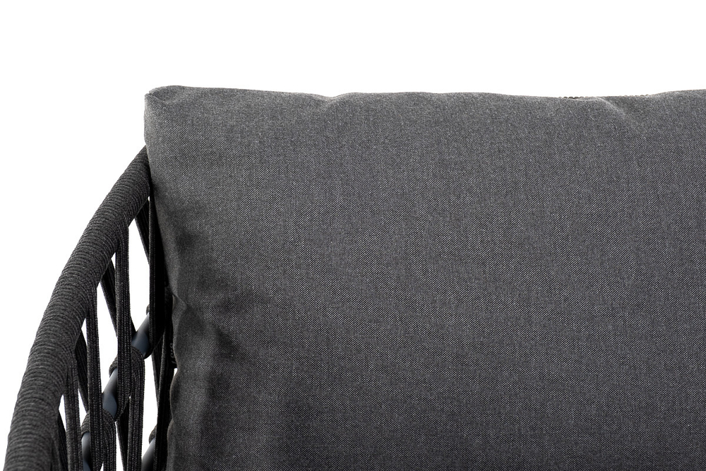 "Диего" диван 2-местный плетеный из роупа, каркас алюминий темно-серый (RAL7024) муар, роуп темно-серый круглый, ткань темно-серая 027