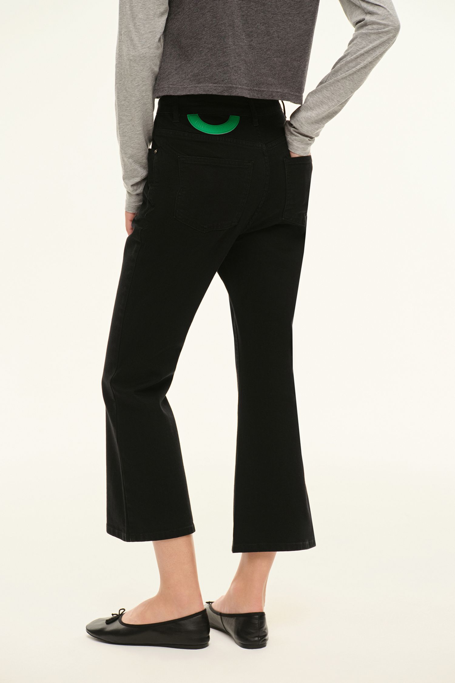 Джинсы укороченные (Brigitte), черные