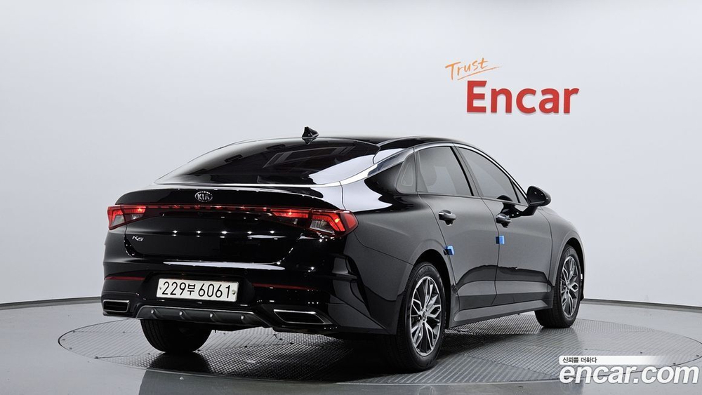 Kia K5 (Optima) 3 Generation 2.0 (02.2020)