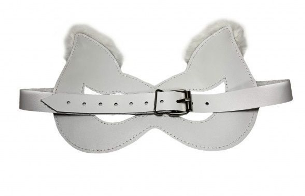 Белая маска из натуральной кожи с мехом на ушках (Цвет: белый)