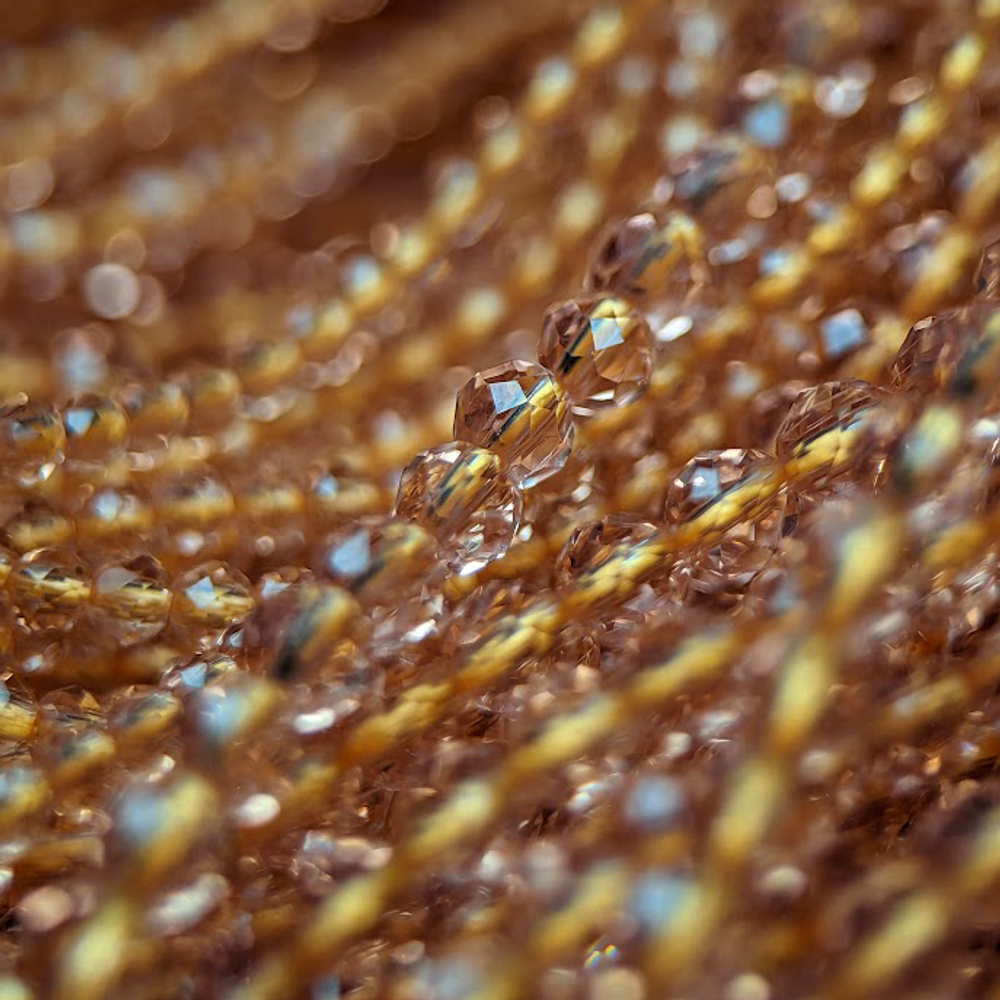 ш3-абр Шпинель синт. 3мм огранка абрикос 38см