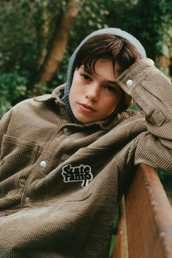 ZARA ВЕЛЬВЕТОВАЯ КУРТКА-РУБАШКА С ДЕТАЛЯМИ ИЗ ИСКУССТВЕННОЙ ОВЧИНЫ, КОРИЧНЕВЫЙ