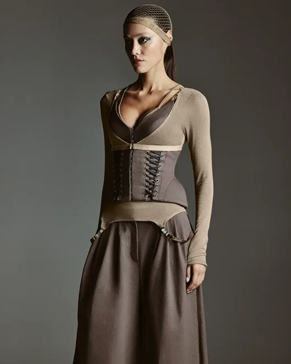 Корсет шнурованный, Серый