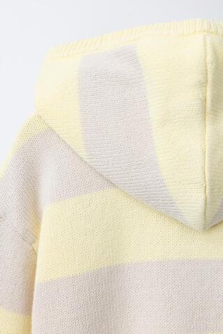 ZARA ТОЛСТОВКА СКАПЮШОНОМ, СВЕТЛО-ЖЕЛТЫЙ