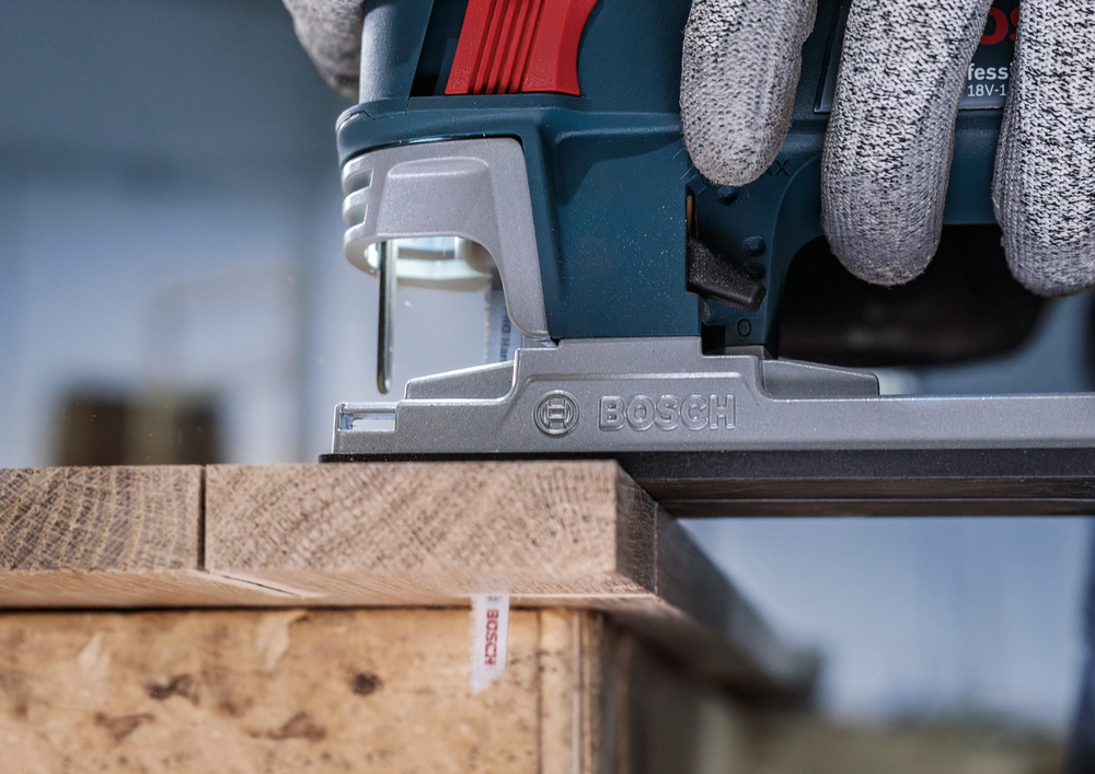 Лобзиковая пилка PRO Hardwood clean T101AIF BIM BOSCH 2608634897