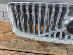 Решетка радиатора Volvo XC90 2 19-нв Б/У Оригинал 31698385