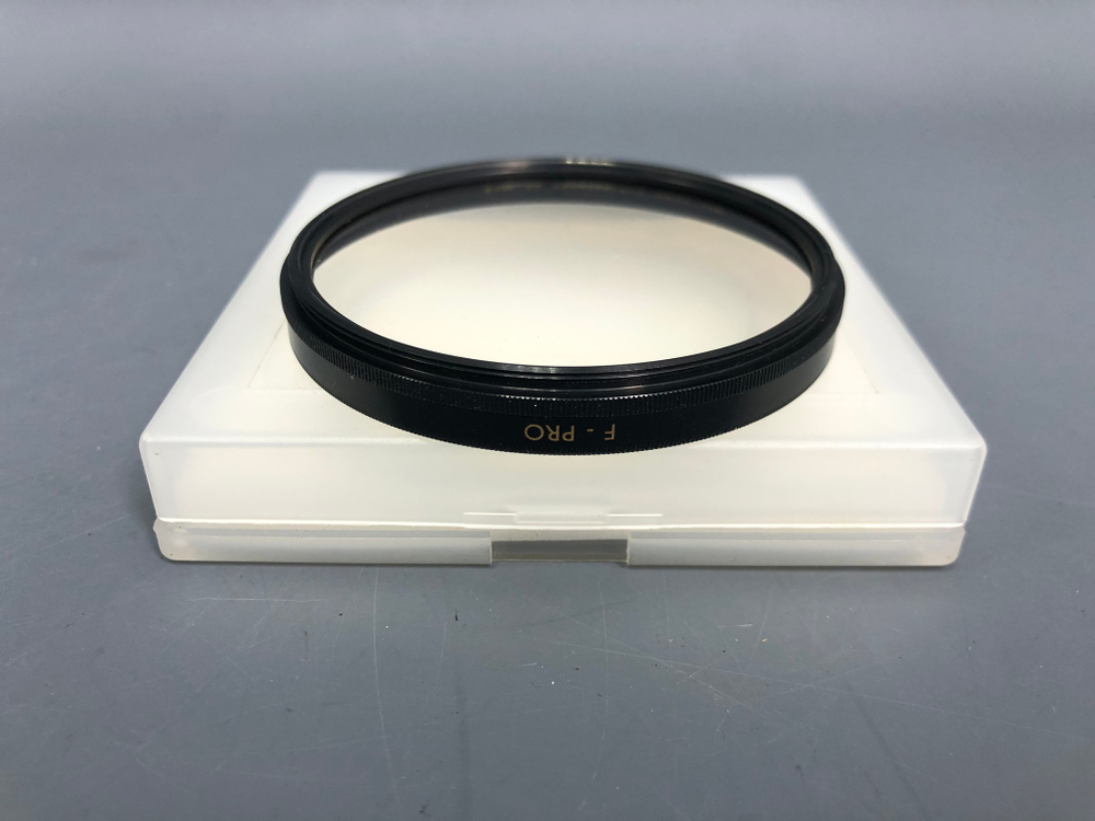 B+W F-PRO Farbverlauf Grau 50% 67mm