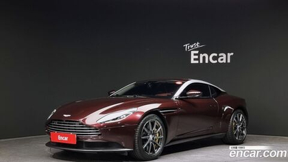 Aston Martin DB11 4.0 V8 Coupe (12.2019)