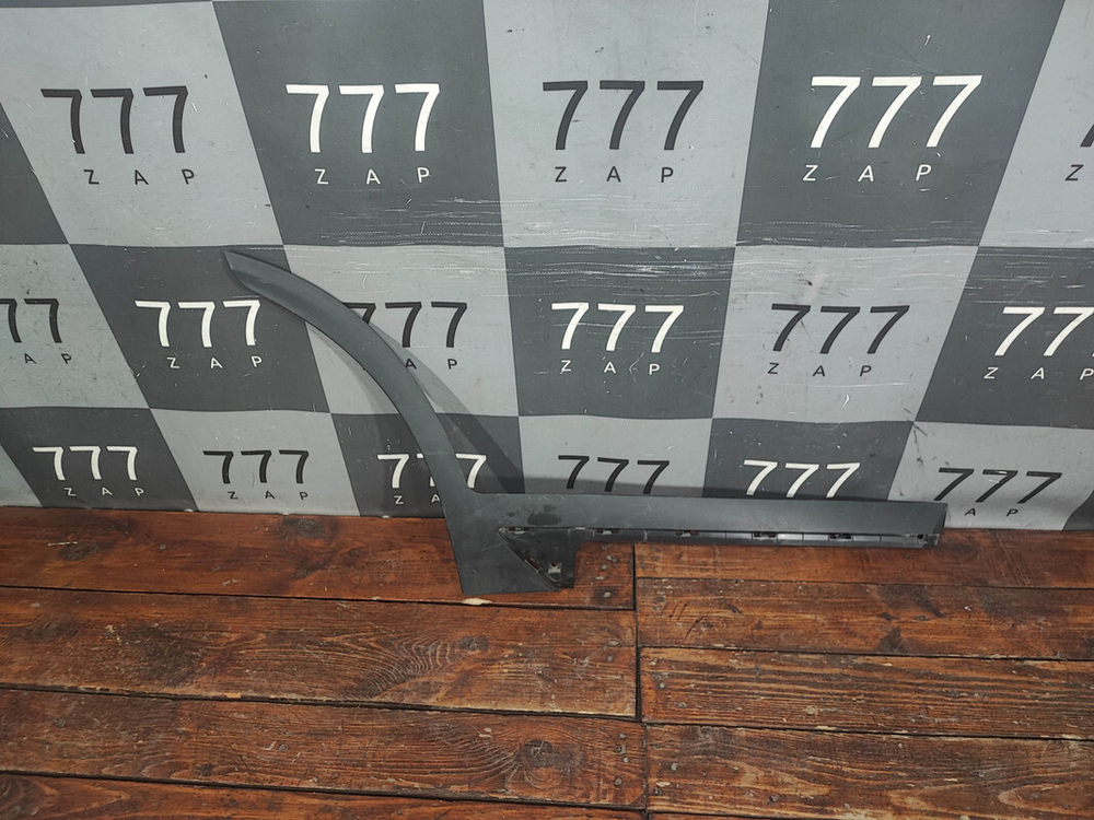 Накладка двери задней правой Kia Seltos 19-23 Б/У Оригинал 87734Q5010