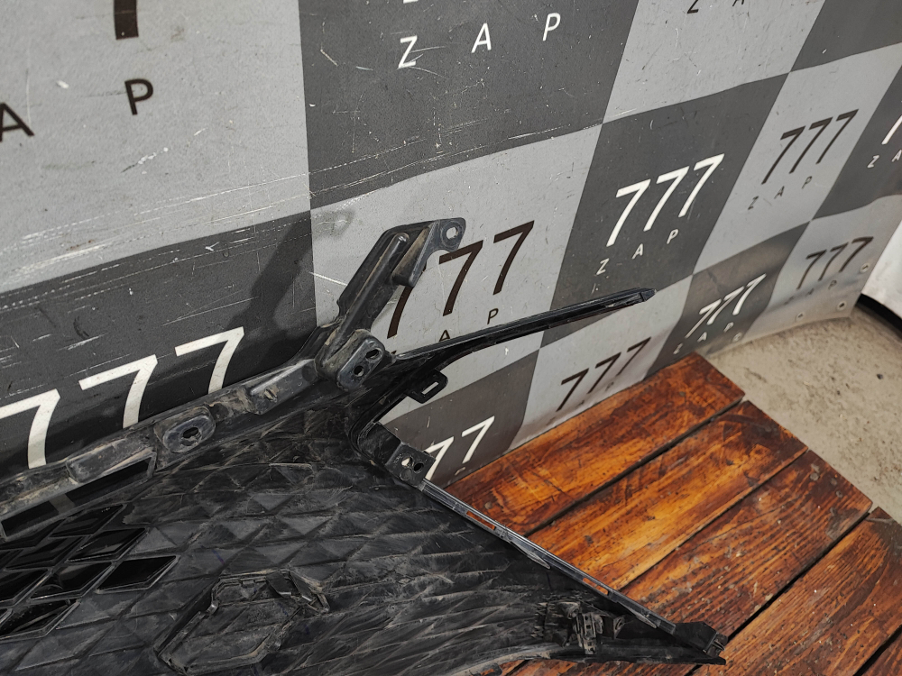 Решетка переднего бампера Geely Coolray 23-нв Б/У Оригинал 6010207100