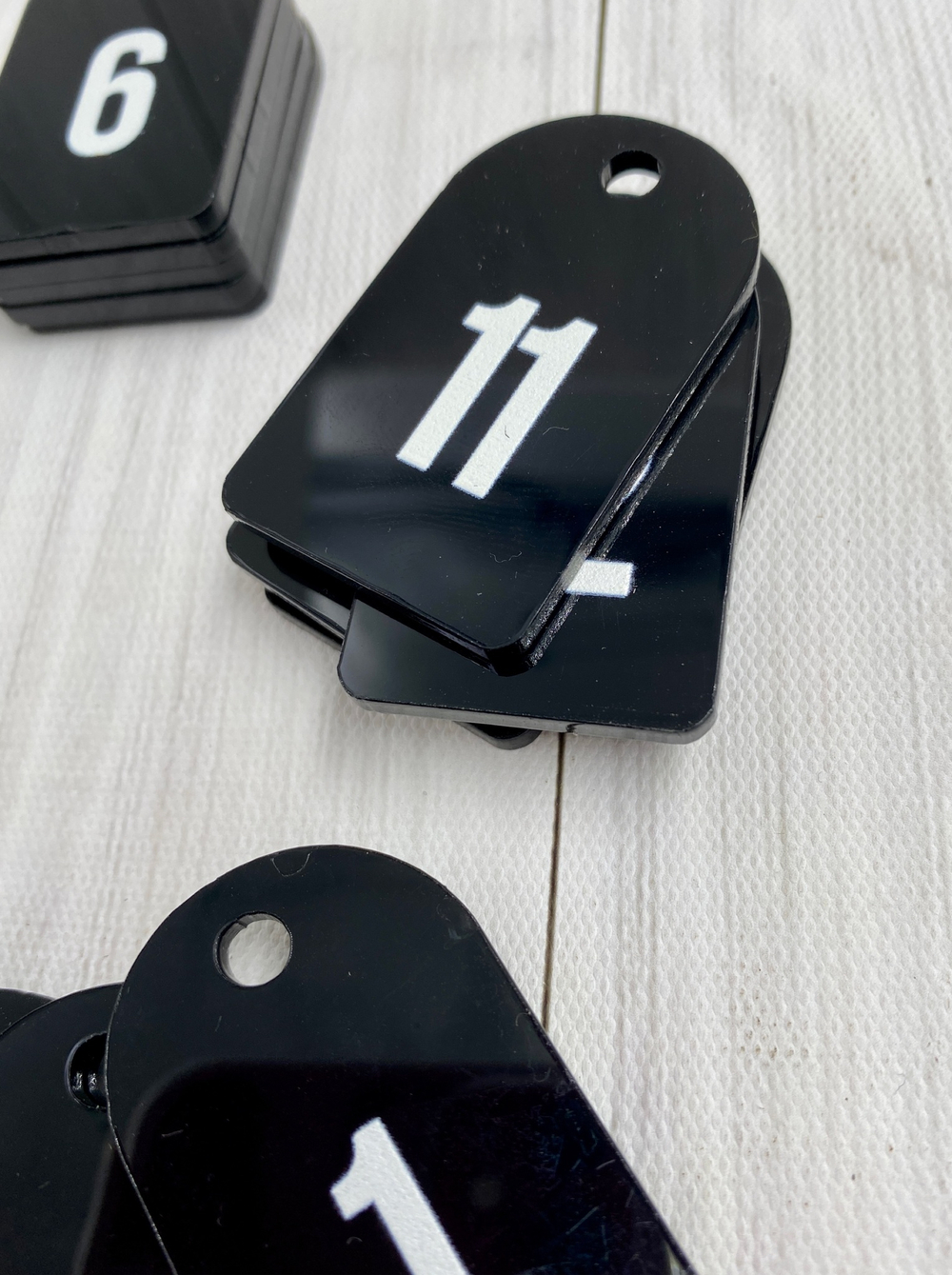 Номерки для ключей 30х50 (Комплект)