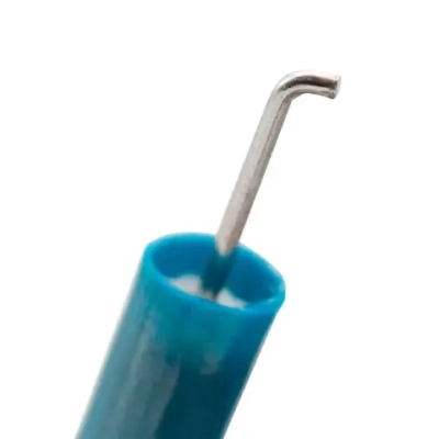 Нож эндоскопический L-типа с крюеообразной режущей частью, углом изгиба 90 градусов, 2300 мм, диаметр 2,4 мм