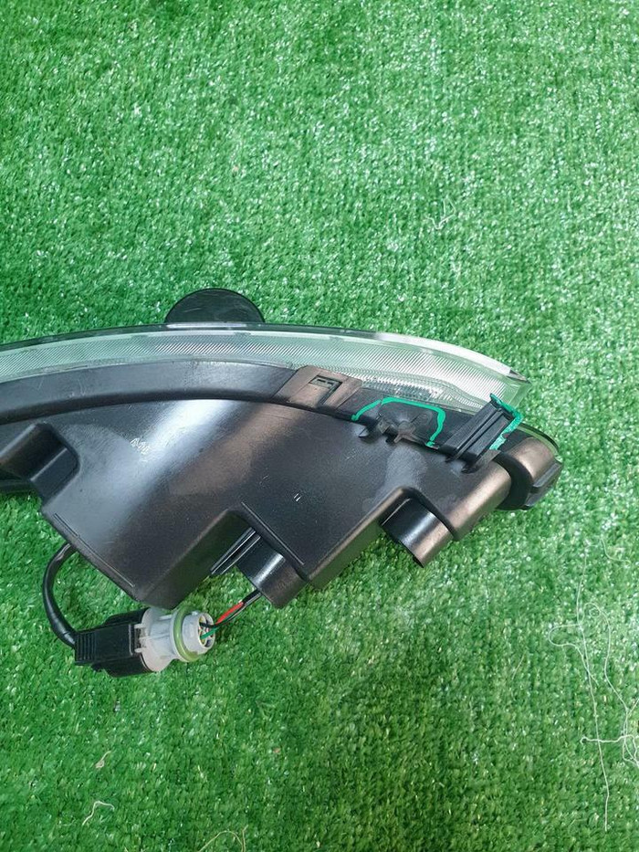 ДХО левый Kia Rio 4 X-line (2017-2020)