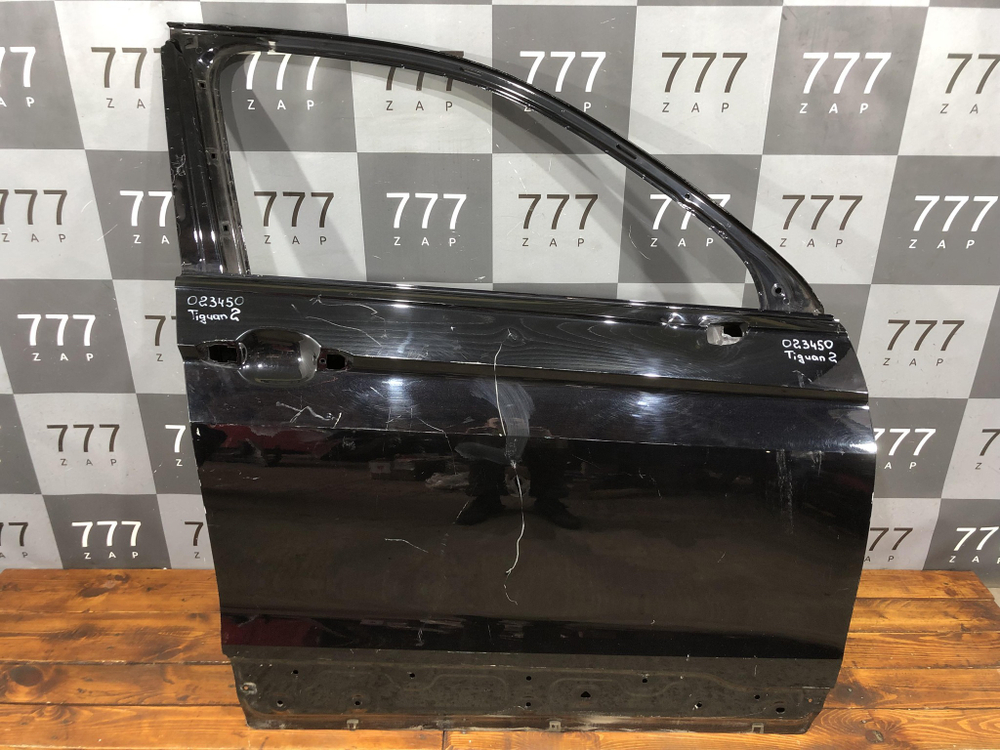Дверь передняя правая Volkswagen Tiguan 2 16-нв Б/У Оригинал 5NA831312F