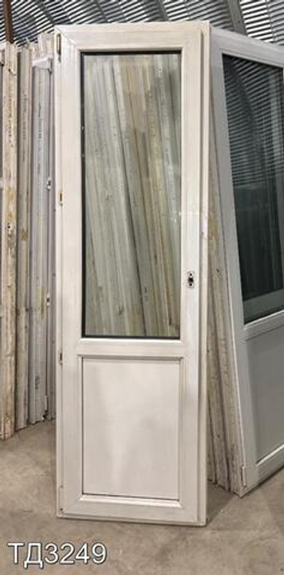 Дверь балконная пластиковая Б/У 2120(в) x 660(ш)