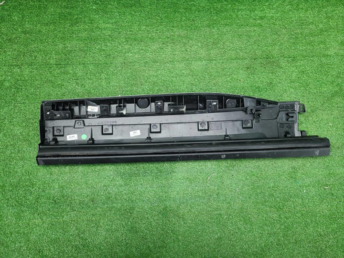 Накладка двери задняя правая Geely Monjaro (21-нв)