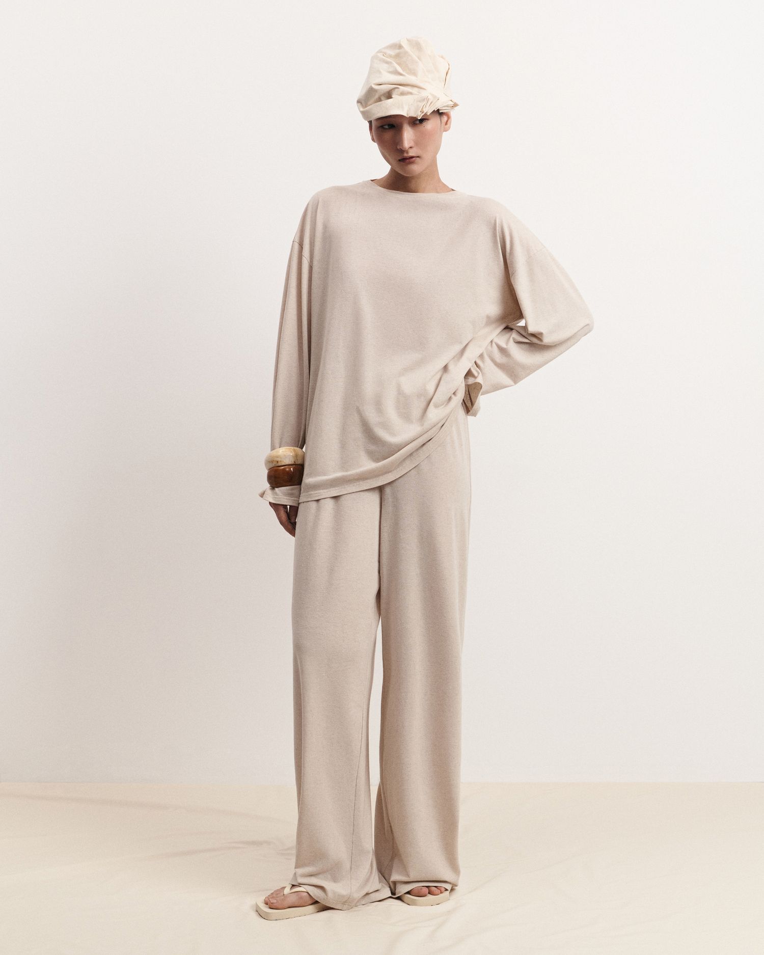 Брюки из льняного трикотажа