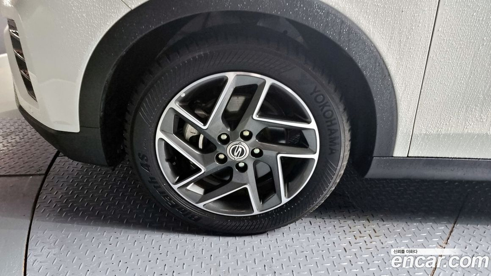 KG Mobility (Ssangyong) Tivoli Air 1.5 A3 2WD (12.2021)