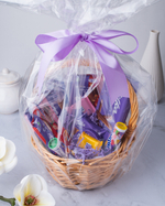 Подарочная корзина со сладостями Milka