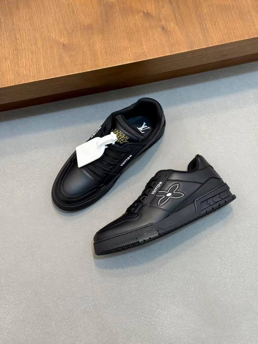Кроссовки Louis Vuitton Trainer