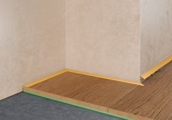 Щелевой плинтус Pro Design MINI 7067 золото, 2700x15,5x6,15 мм