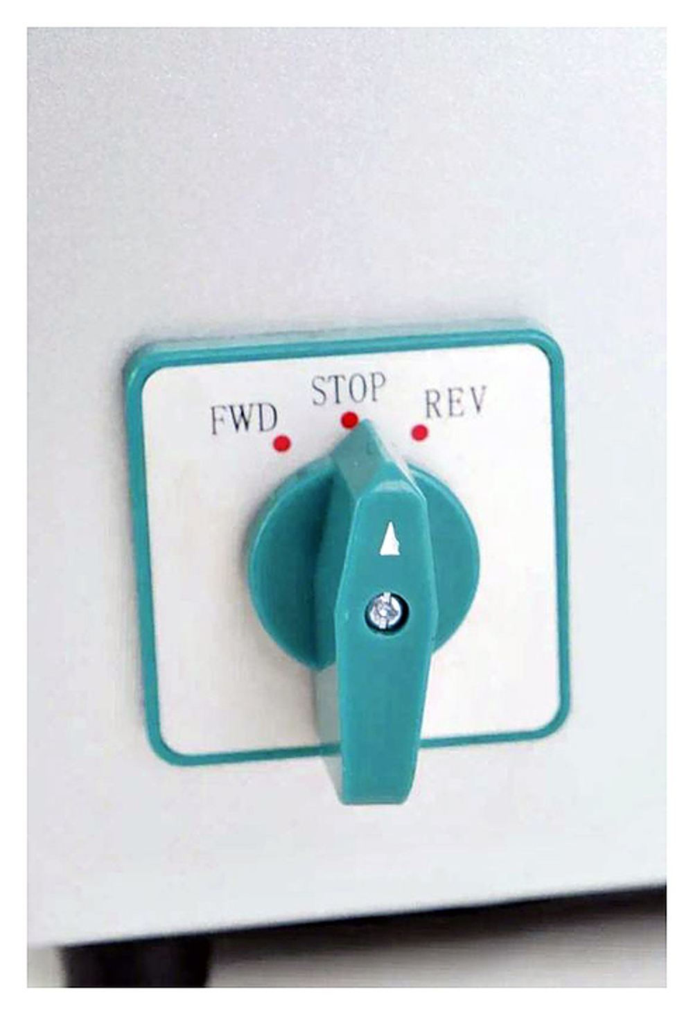 Мясорубка Hurakan HKN-12CR