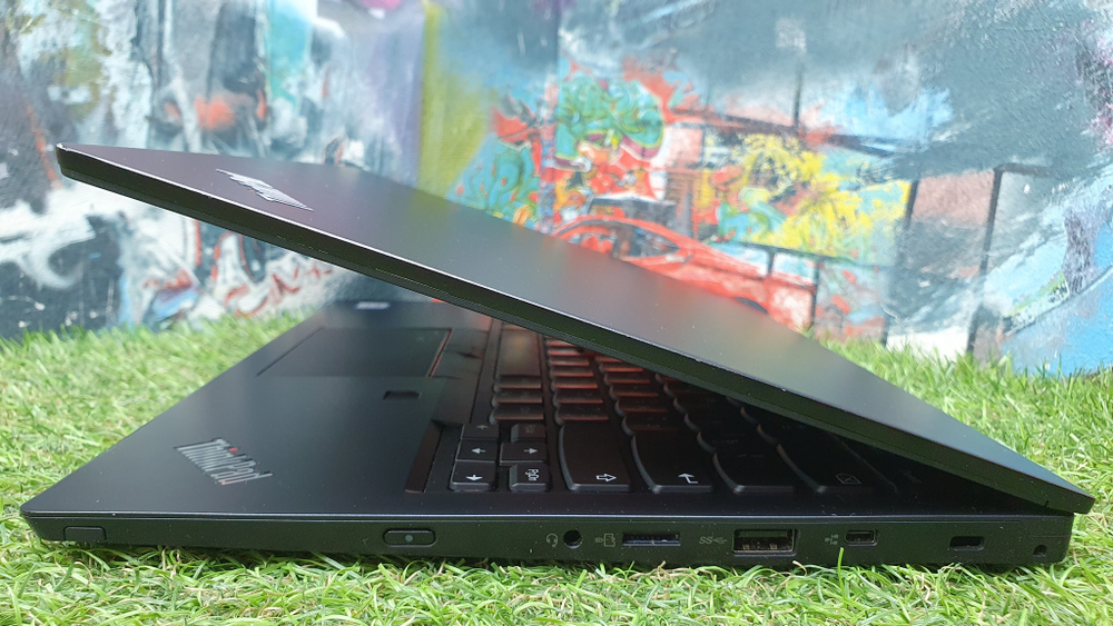 Ультрабук Lenovo i3-8/4 Gb/FHD покупка/продажа