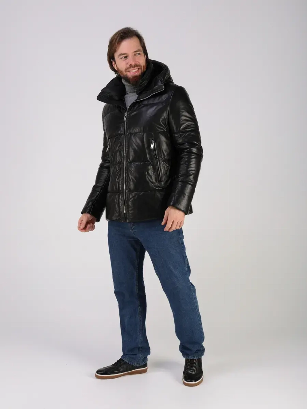 Куртка зимняя кожаная с капюшоном пуховик