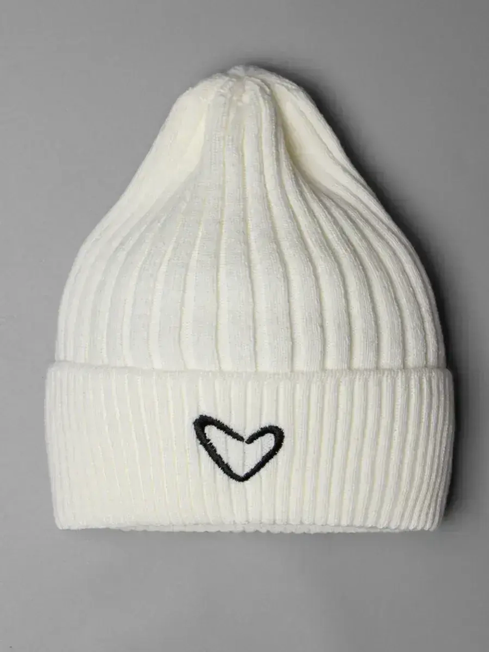 Шапка для девочки осенняя