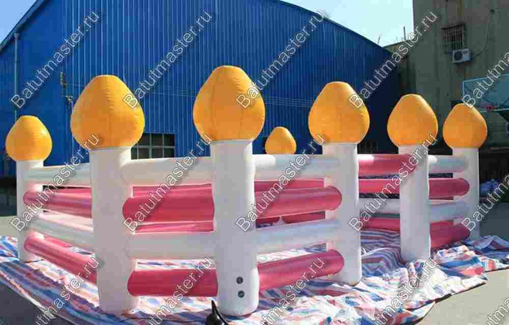 Надувная игровая комната "Карамель" размер 6*6*2 м