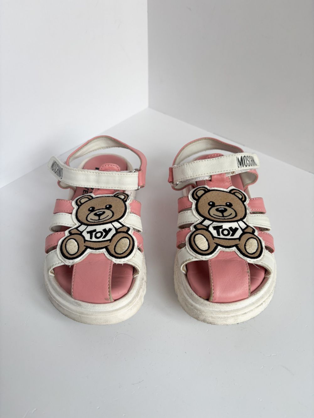 Кожаные босоножки Moschino, 31