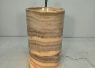 Раковины напольные из оникса