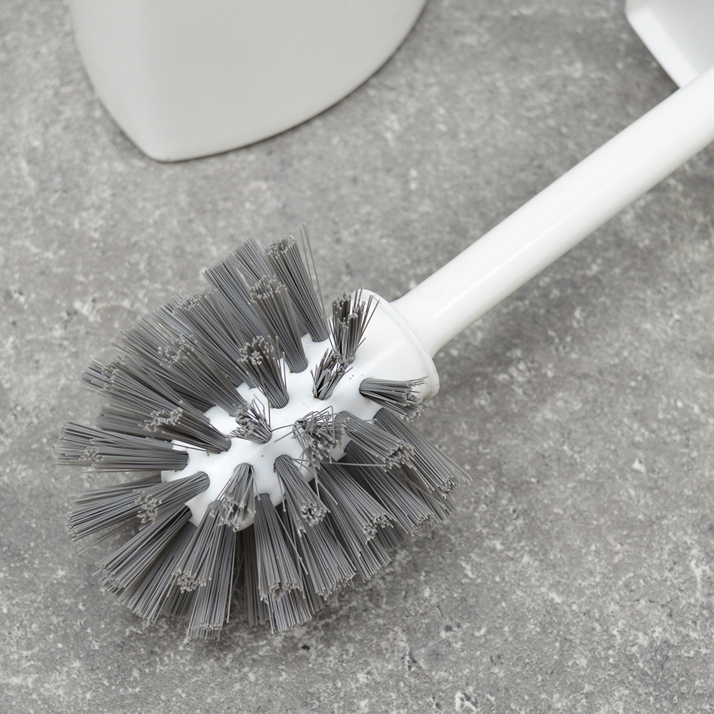 Ерш для унитаза закрытый "Грань" белый