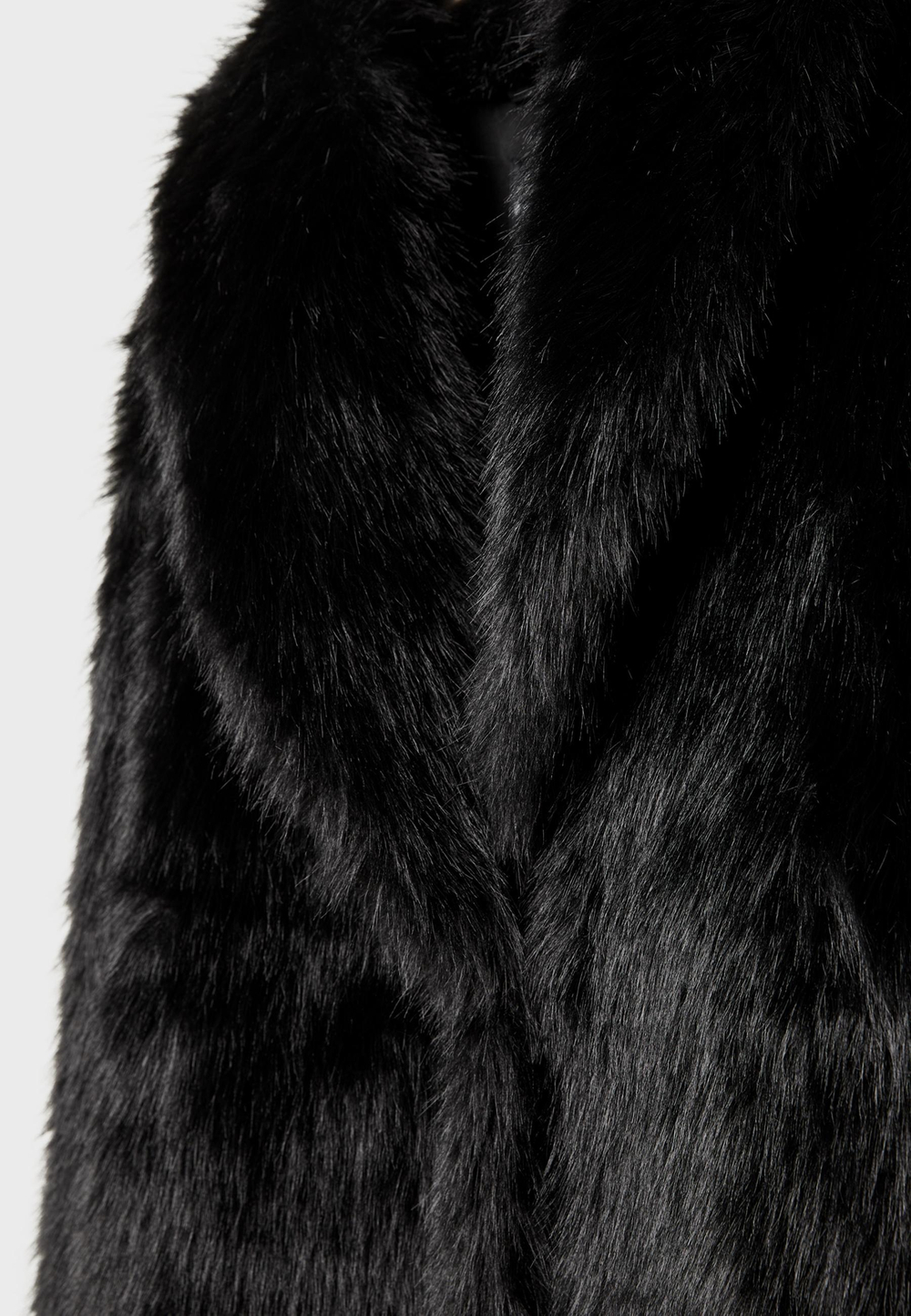 STRADIVARIUS Длинная искусственная шуба, черный