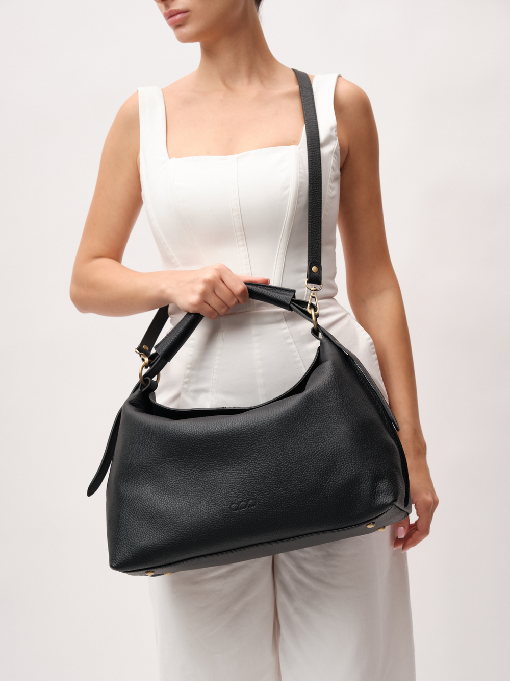 Кожаная сумка Andrea DBR 31374 черный