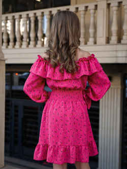 Платье для девочки нарядное с цветочками розовое