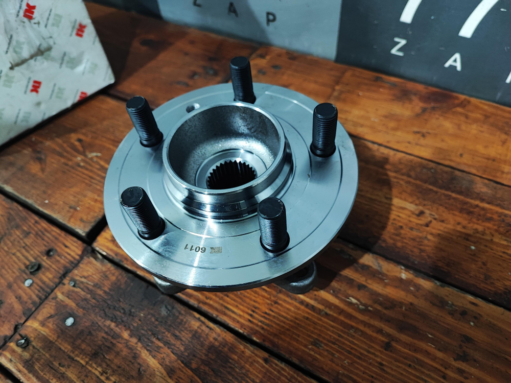 Ступица колеса Discovery 3 4, Range Rover Sport 1 Новая 754009