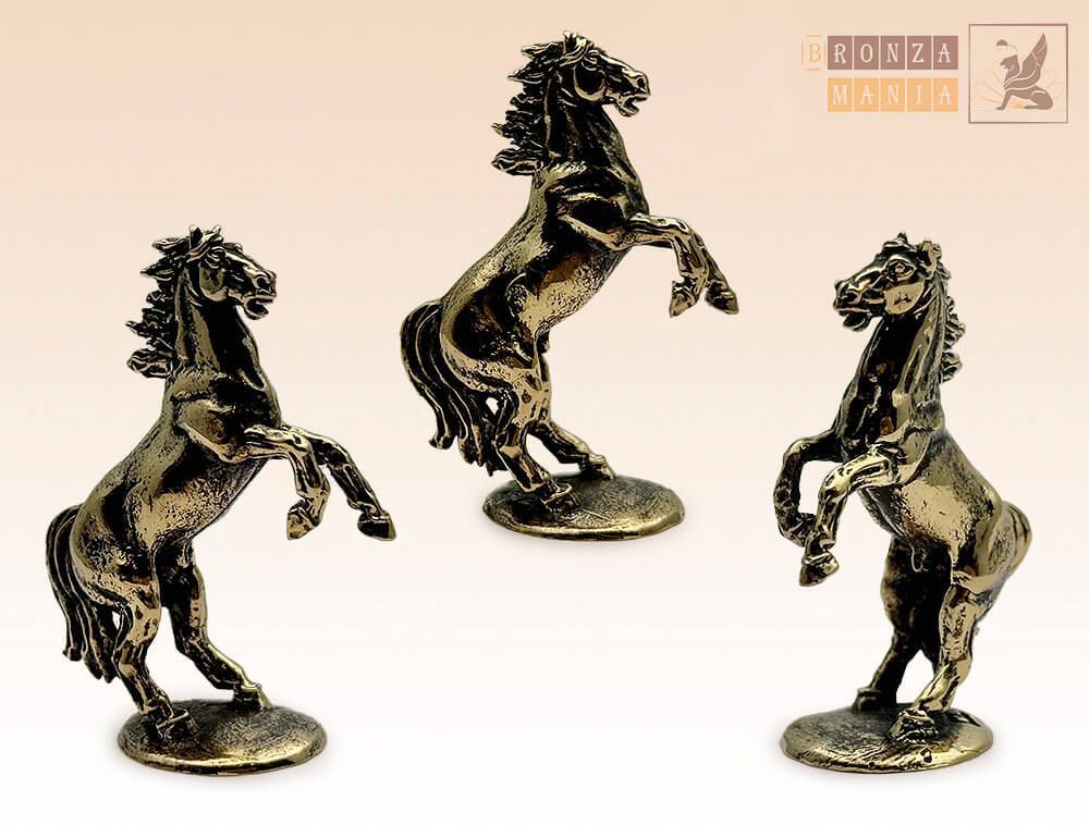 фигурка Конь Карат