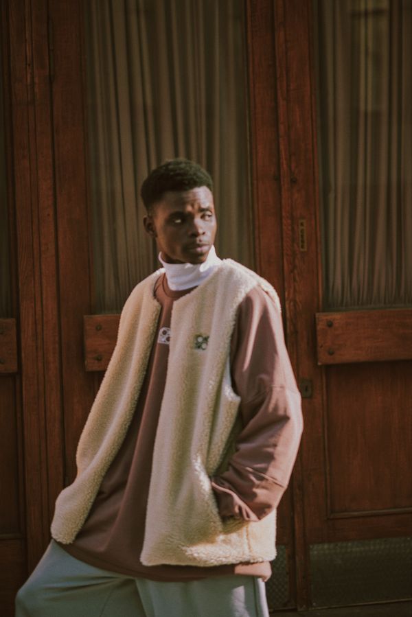 Жилет Garden Шерпа засахаренный имбирь - фото 6