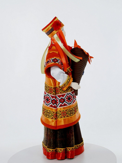 Кукла коллекционная в русском костюме Осень