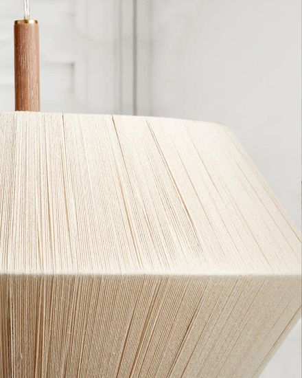 Люстра из дуба “Тотора”