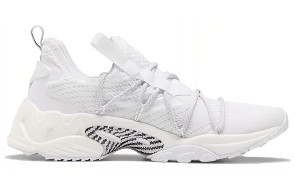 Кроссовки Reebok Trideca 200
