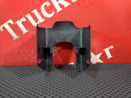 Кожух рулевой колонки нижний