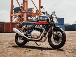 Royal Enfield Interceptor 650 Sunset Strip (Custom / Dual tone)