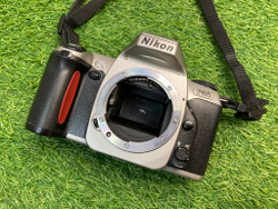 Nikon F65