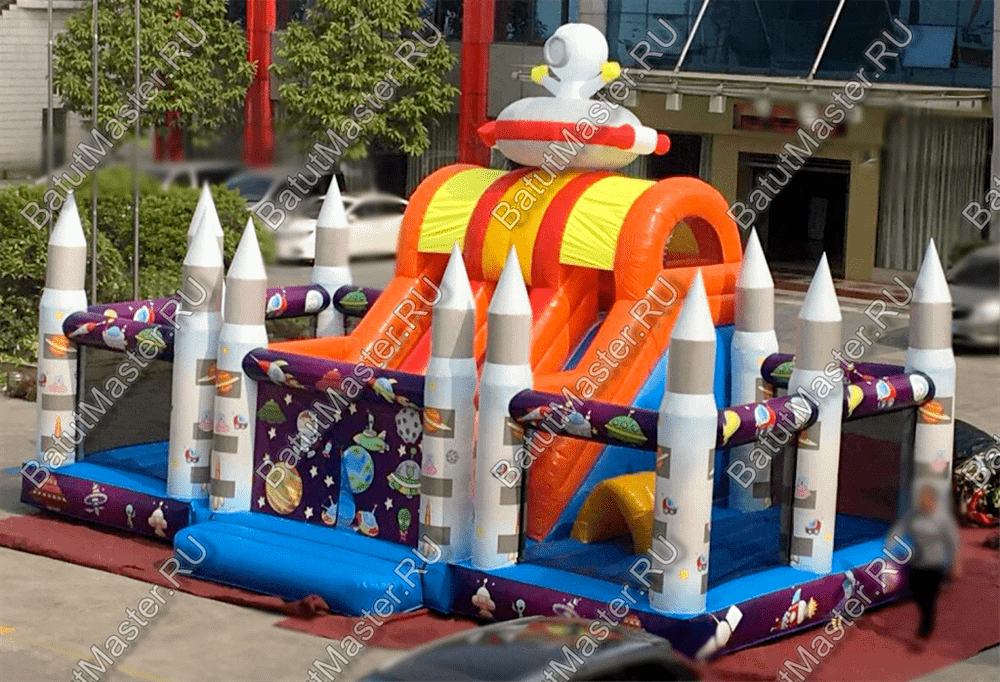 Коммерческий надувной батут "Покоряем космос" 10*6*4 м